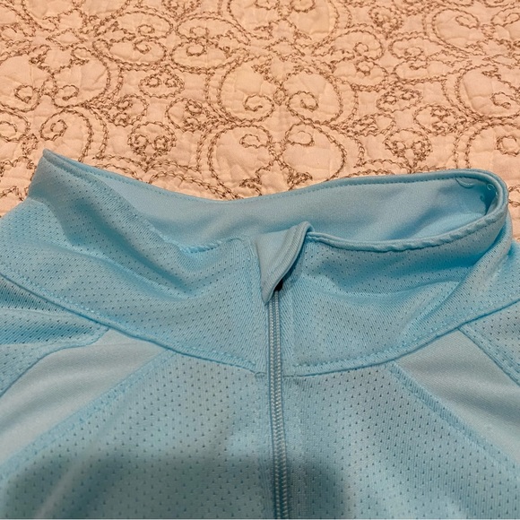 Champion Women’s Activewear Pull Over - Picture 10 of 10